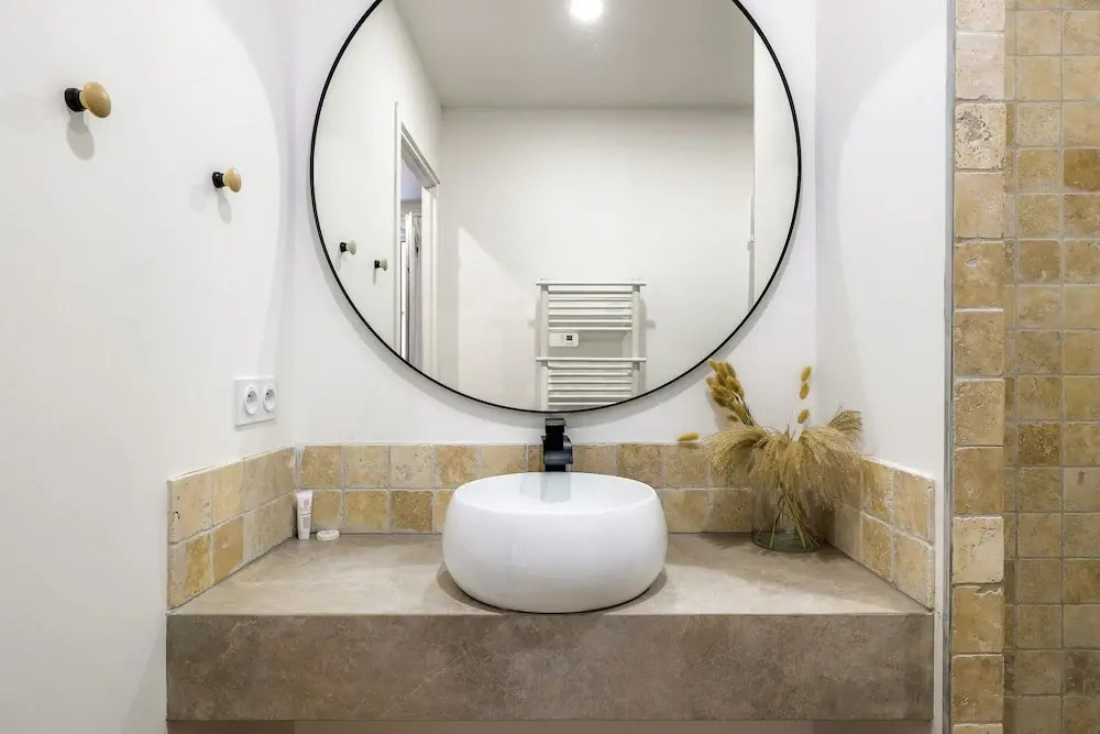 MAYA Appartements & Suites