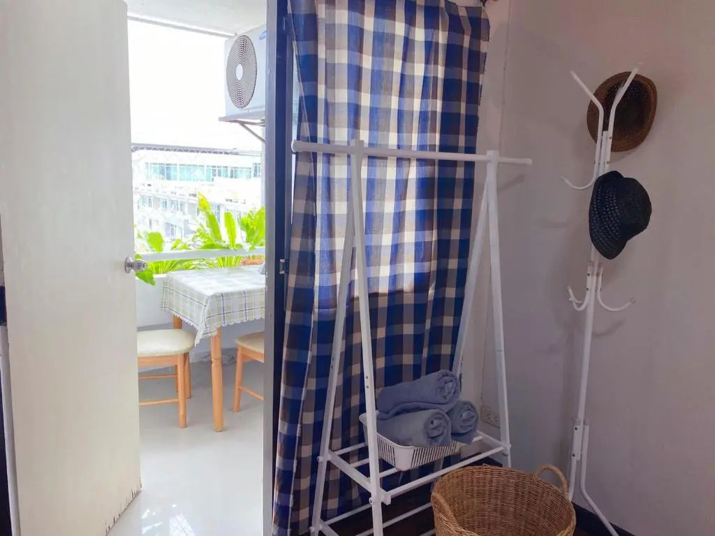 Cozy family room At 103 condominium 2 on nimman 12