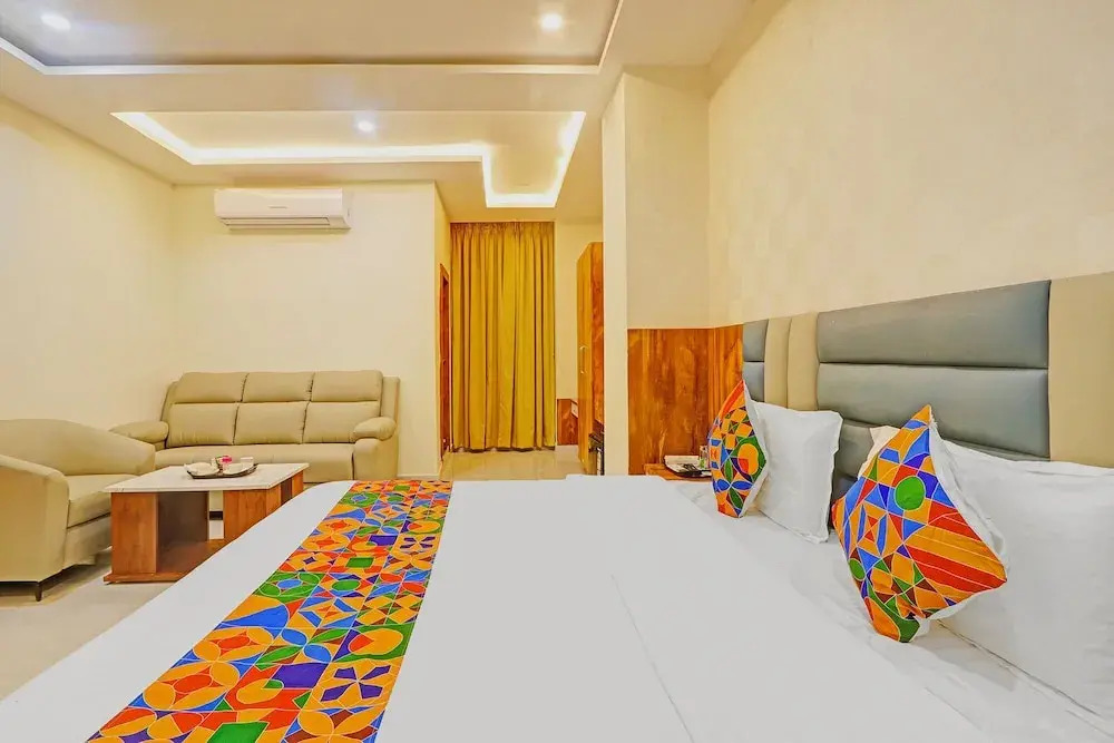 Fabhotel arjun residency - Near Kazipet junction railway station