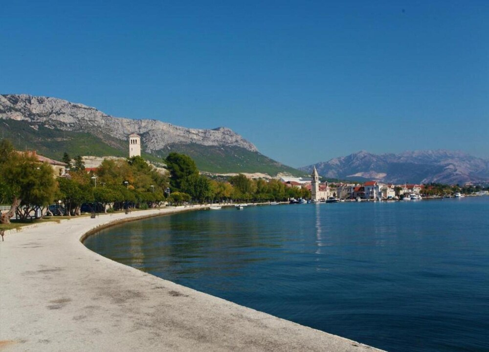 Apartment in Dalmatia near Sea
