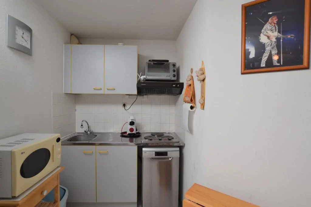 T2 Cabine avec garage 6 couchages proche plage avec 2 piscines