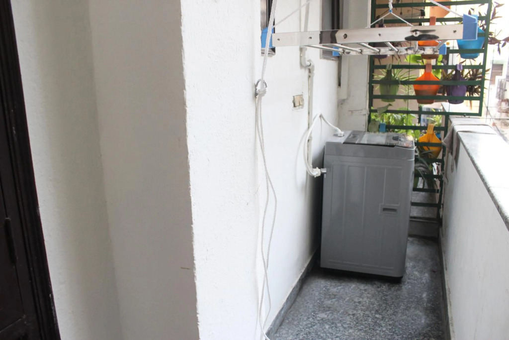 Luxurious modern 2BHK prime location Delhi