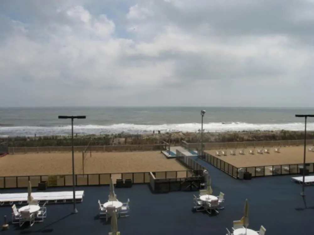 Golden Sands 504 - 2 Br Condo