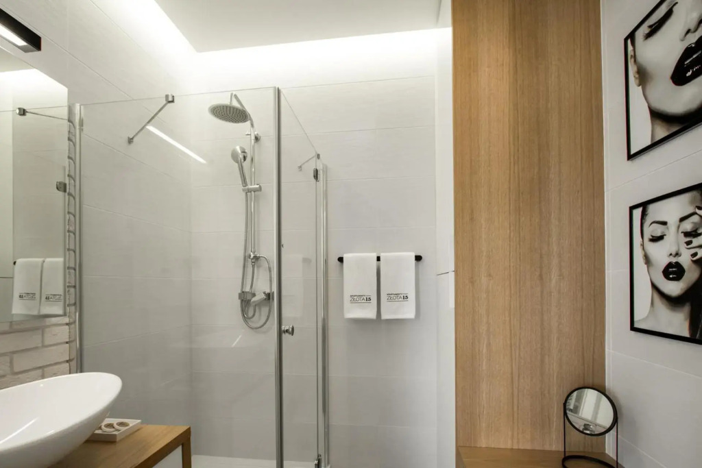 Apartamenty Złota 15