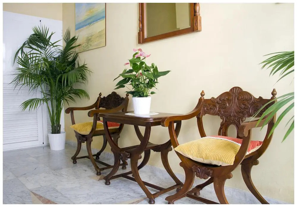 Candisol Cozy Inns