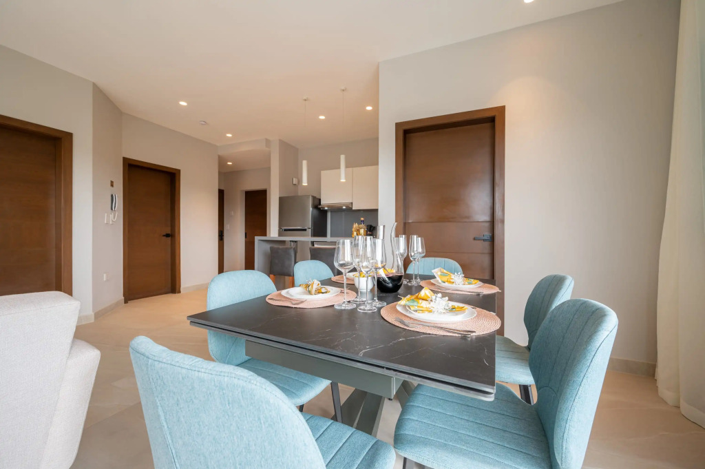 Kippal T Pacio Where Luxury Sea