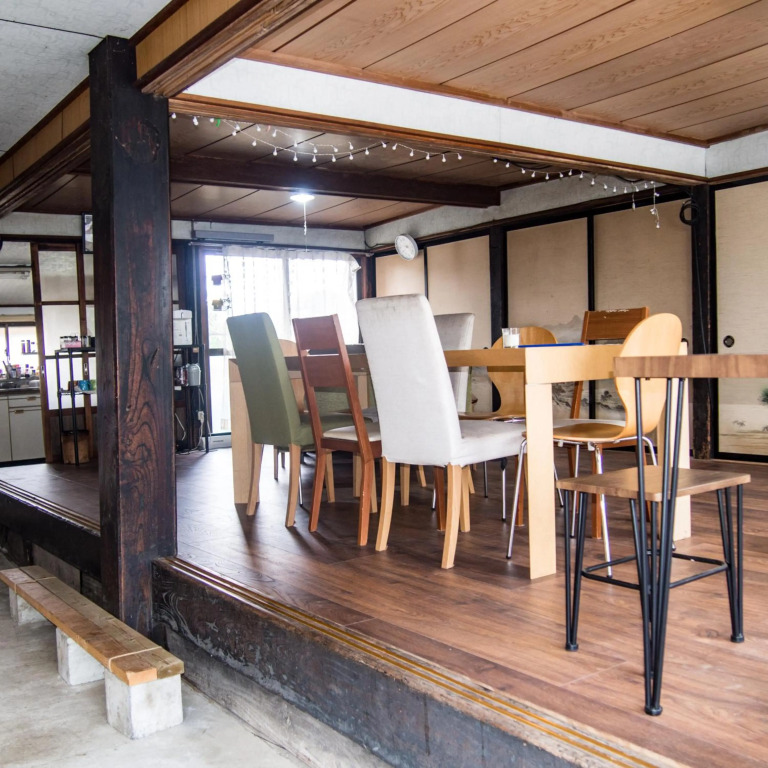 Astuto Riders House