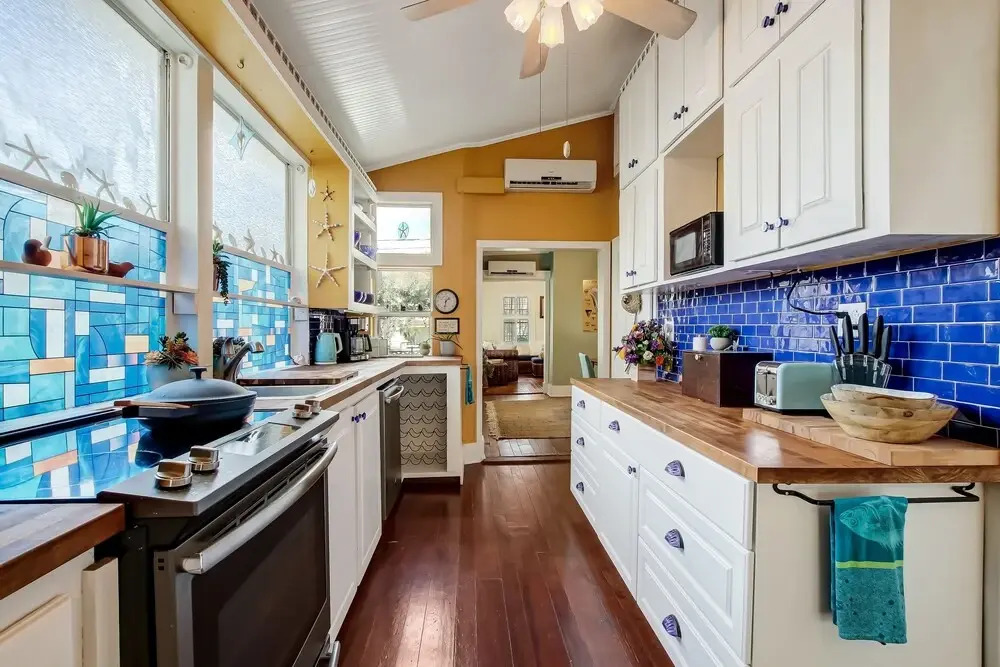 508 Ash Street - Main House 3 Bedroom Home