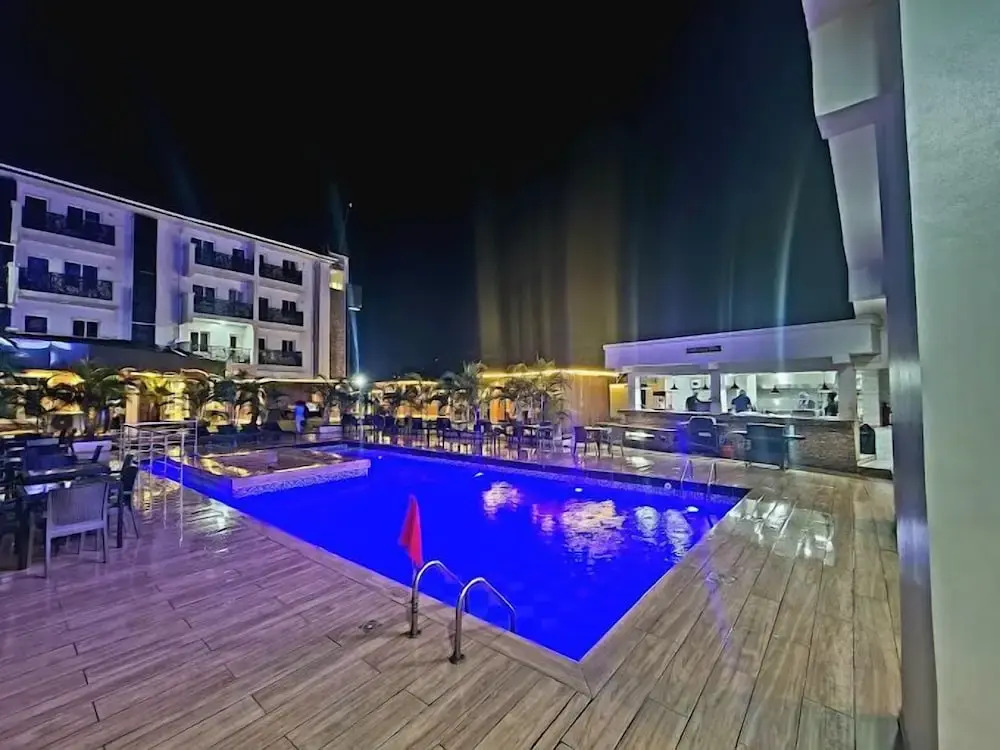 Bon Hotel Nest