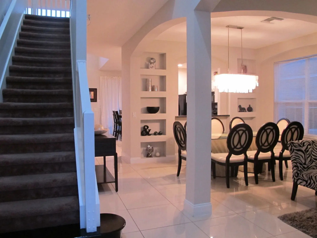 Lake Berkley 7BR Pool Home LB988