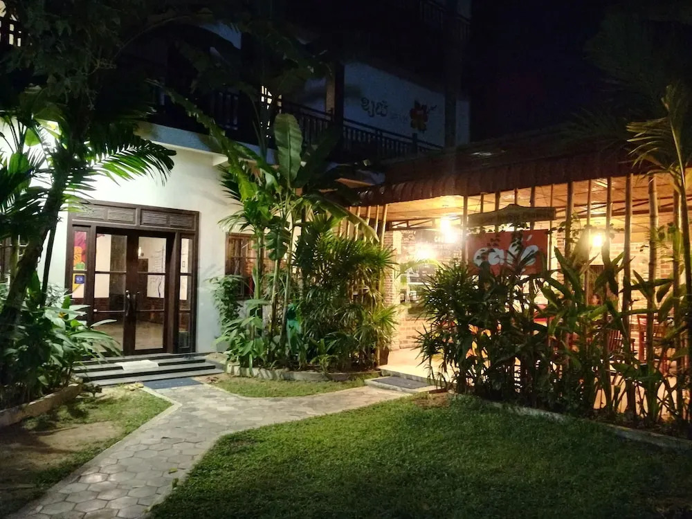 Uncle Sam Villa