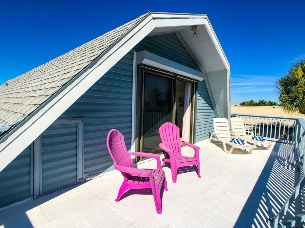 Beach Barn - 4 Bedroom Pet-friendly Home With Private Pool