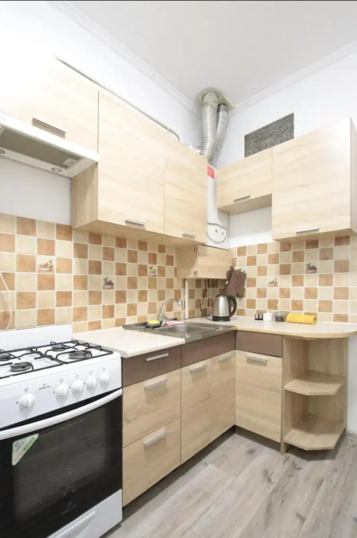 PRO Apartments 1225
