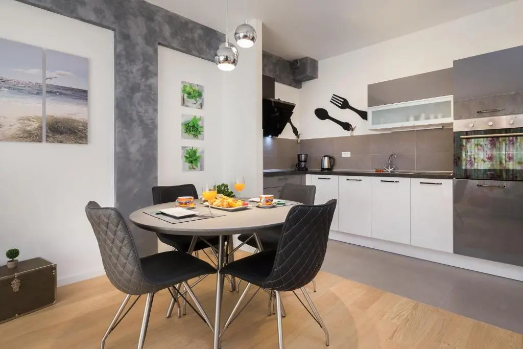 Bepo Apartment with Balcony