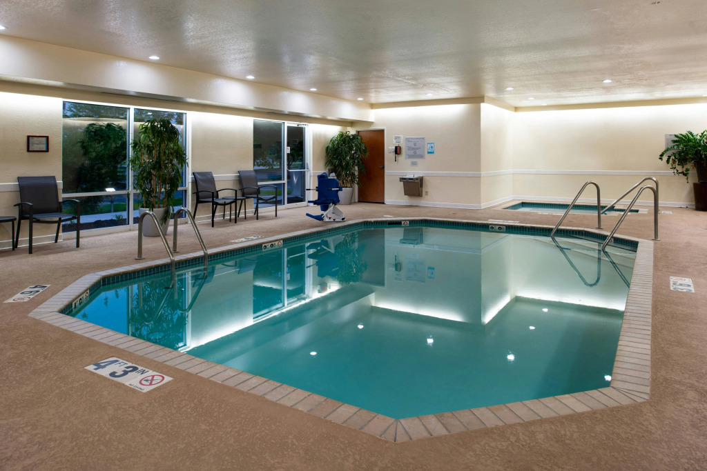 Fairfield Inn and Suites Beloit
