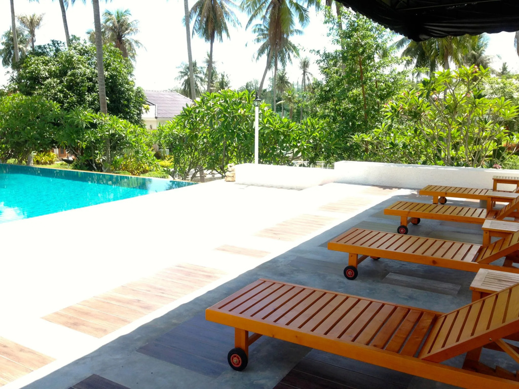 Suwan Driving Range and Resort