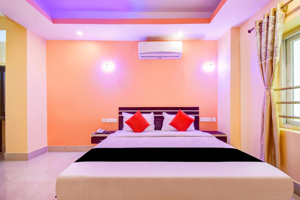 Capital O 79404 Hotel Dev Bhumi