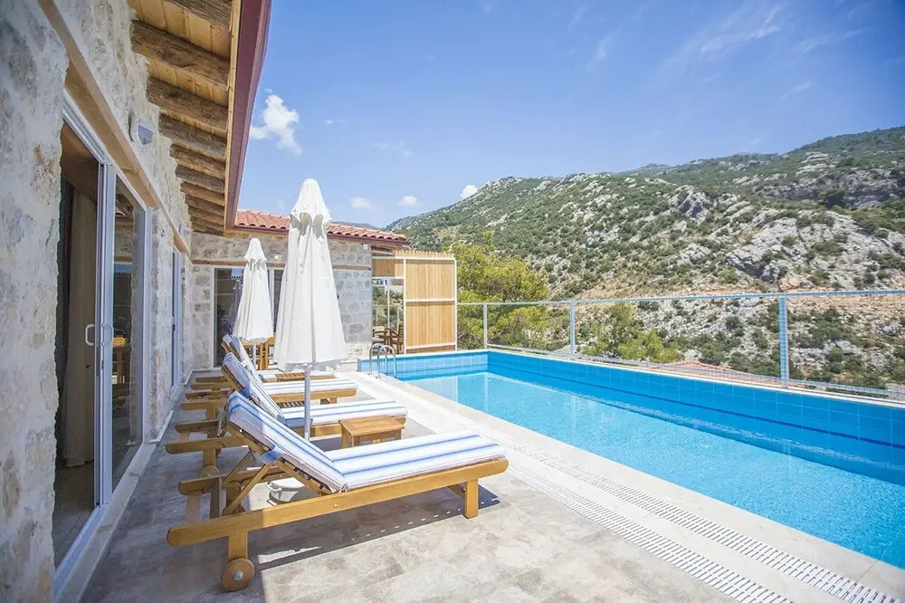 Villa Vadi 1 by Akdenizvillam