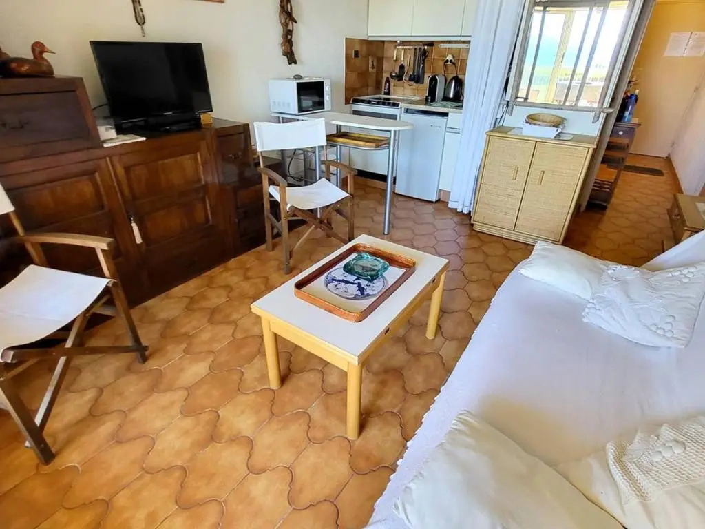 Appartement Six-Fours-les-Plages, 2 pièces, 4 personnes - FR-1-316-212