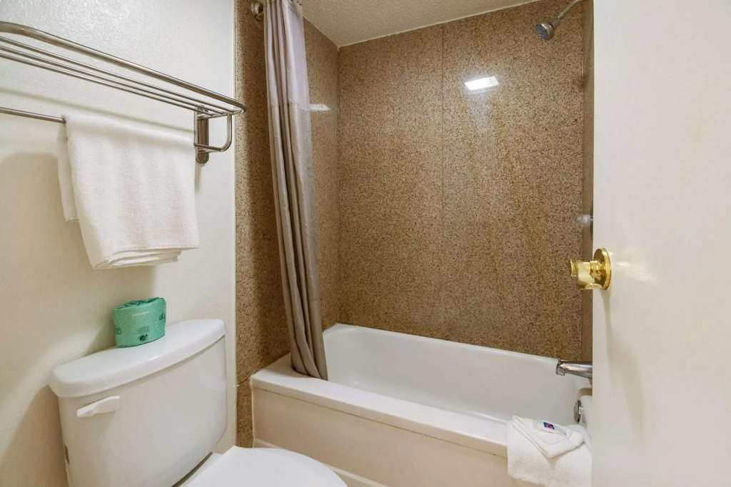 Motel 6-Grove City, OH