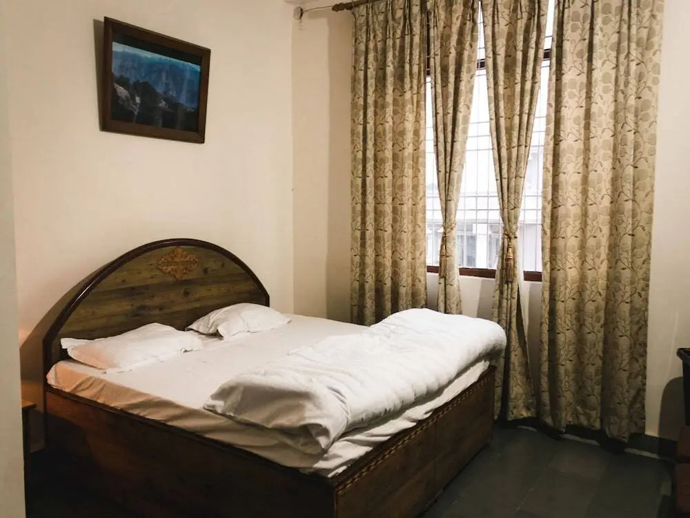 OYO 13385 Home Peaceful 1BHK Dharamshala
