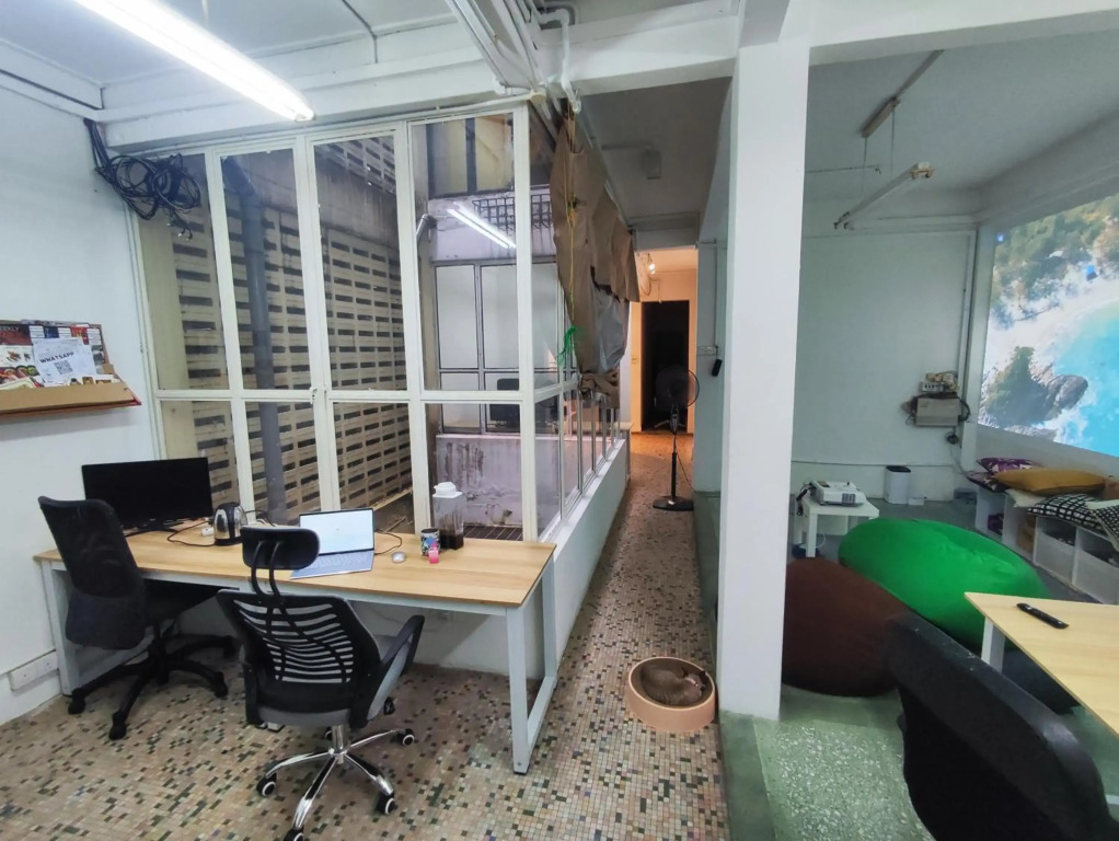 Digital Nomad House KL Bukit Bintang - 24&7 Coworking Access Included