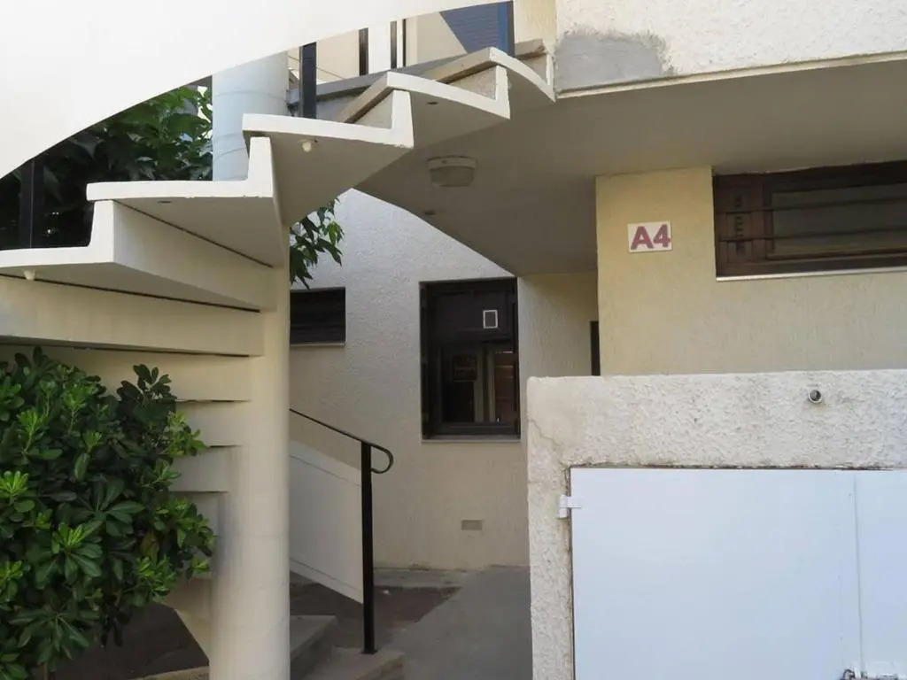 Appartement Bormes-les-Mimosas, 2 pièces, 4 personnes - FR-1-610-28