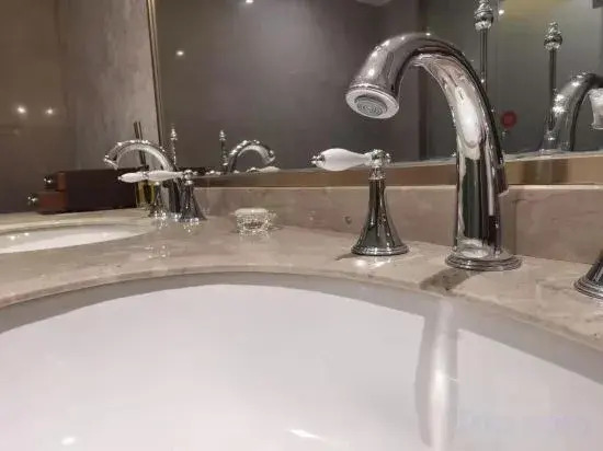 Fujiang Hotel