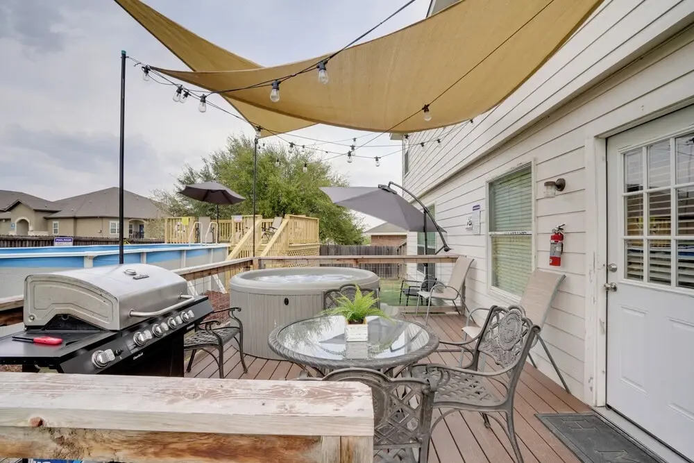 San Antonio Home w/ Hot Tub - 1 Mi to Seaworld