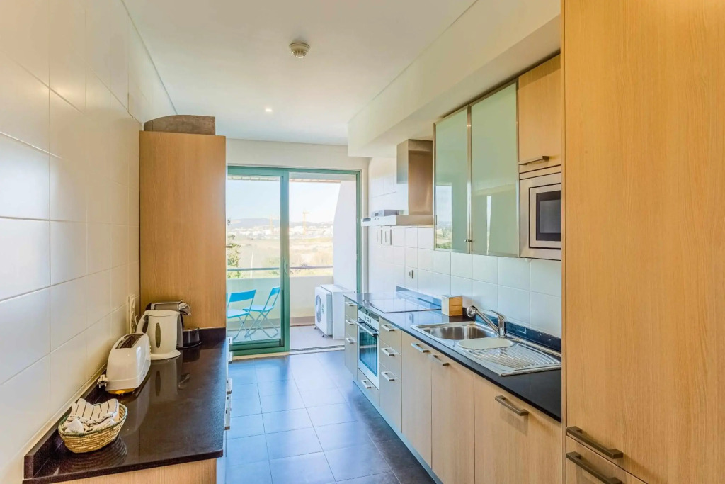 Comfortable 1 Bedroom, Walking Distance To Marina And Beach - 304 , By Vilamoura Sun