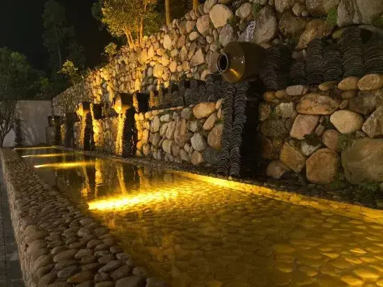 Shuiyun Jingshe Hot Spring Hotel (Xinfeng Meikeng)