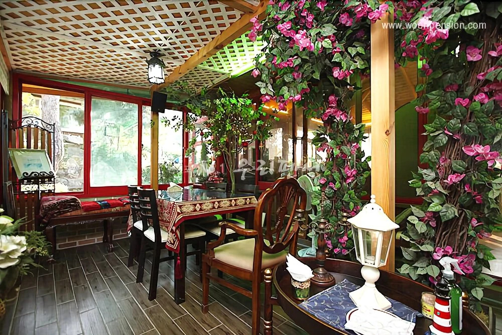 Ganghwa Pine Flower Pension