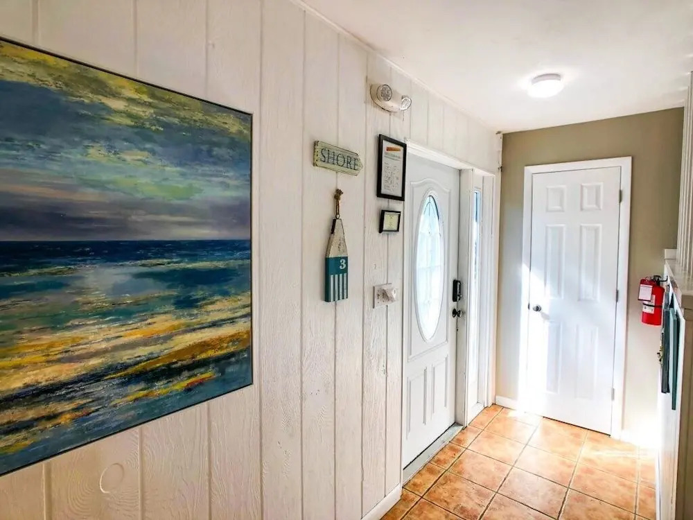 The Beach Barn - 4 Br Home
