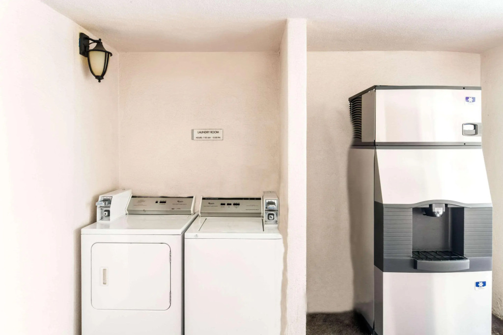 Ramada Limited Gilroy