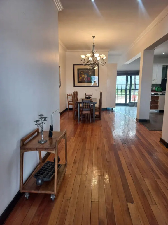 Jakes's Place Modern Comfortable & Sunny 3-bedroom House in Kensington