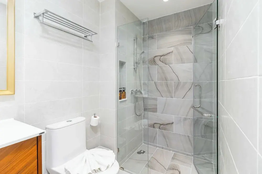 City1BR Condo Pool Gym C261