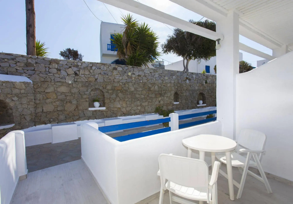 Mykonos Essence Adults Only