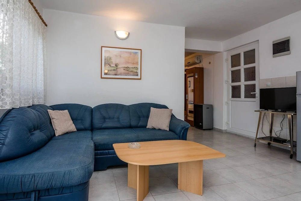 Apartments Gogoljak