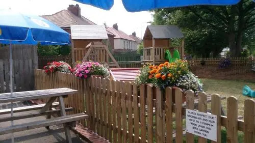 Upton Arms Hotel