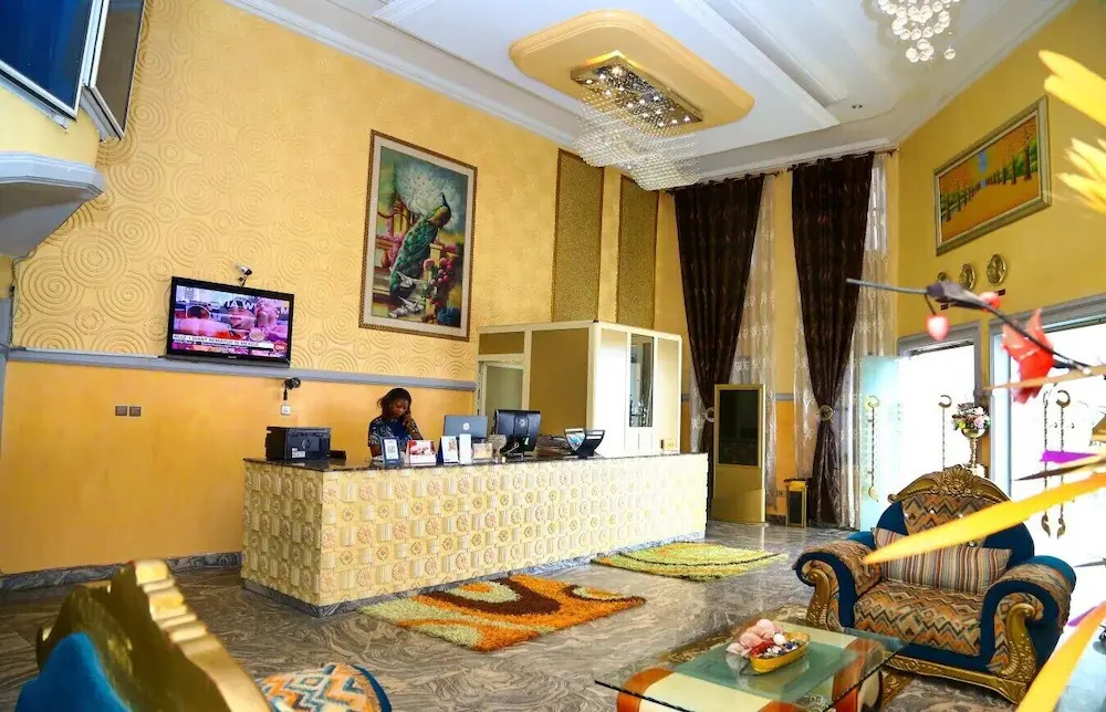 77 Palms Hotel