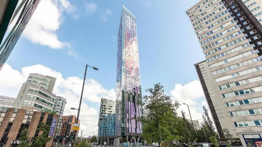 23 Floor Studio for Work 1gb Wifi (Adults Only)