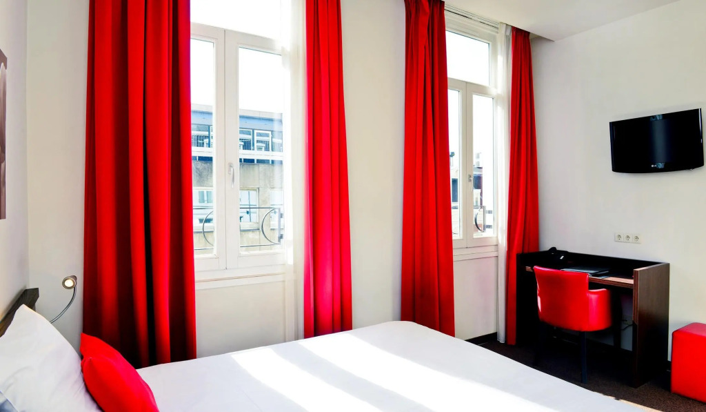 Leonardo Hotel Amsterdam Museum Quarter