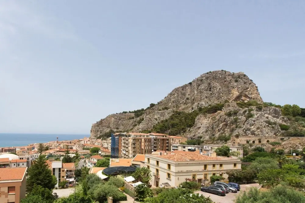Una Terrazza Vista Mare su Cefal