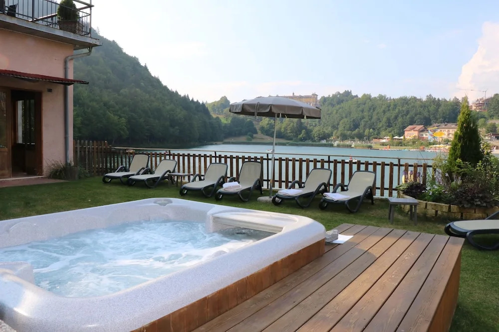 Hotel Al Lago