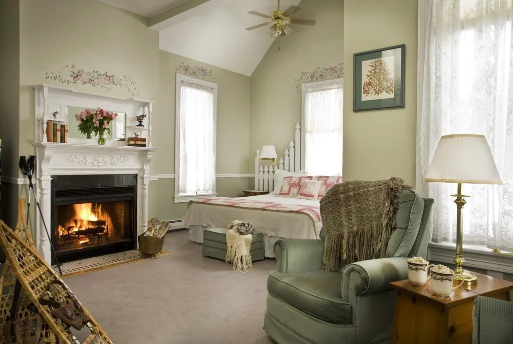 The Maple Leaf Inn