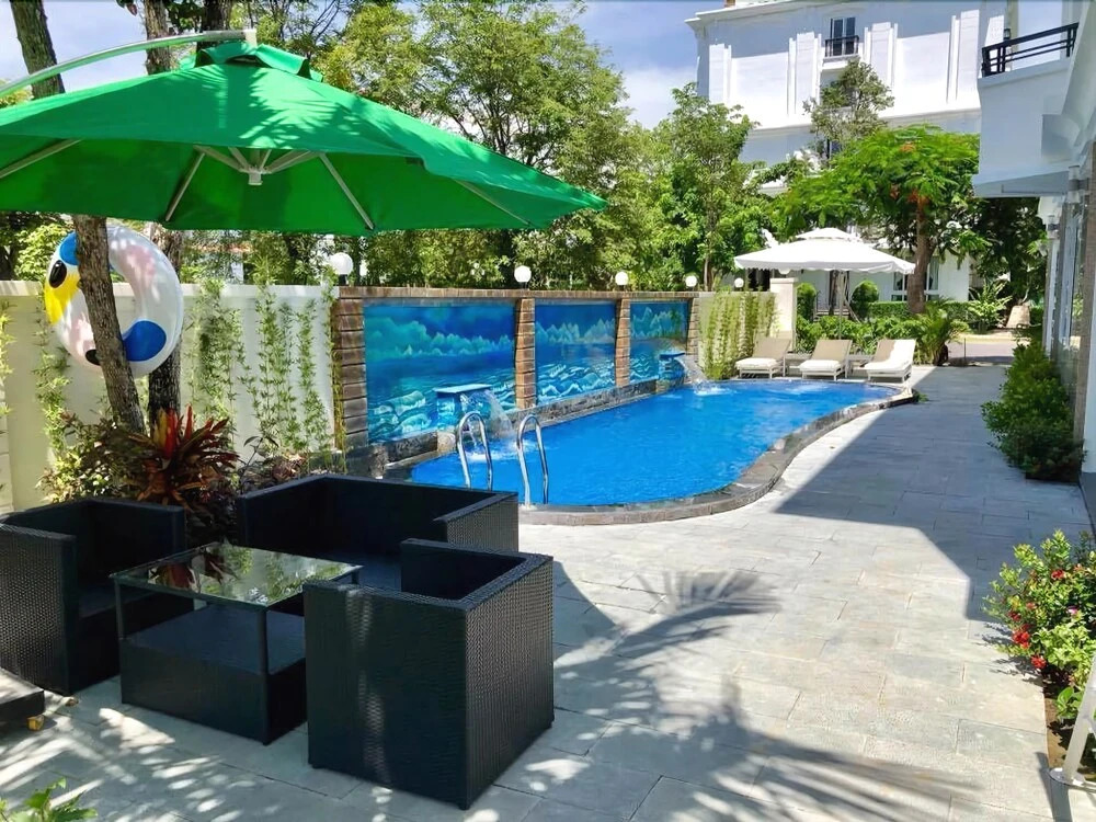 Sun & Sea Hotel