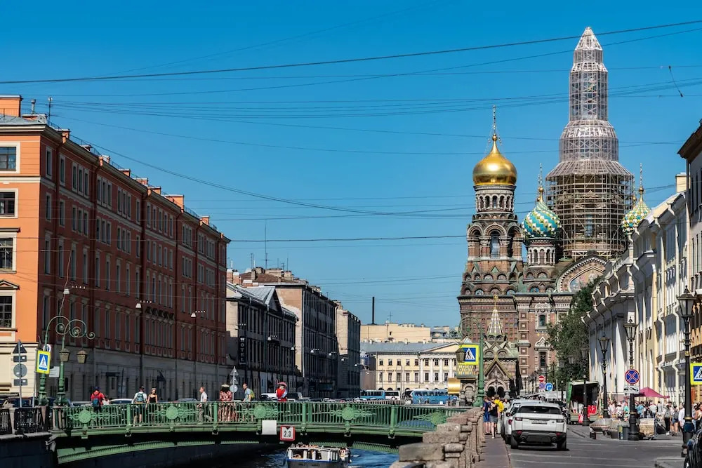 Home4day Apartment on Griboyedov Canal