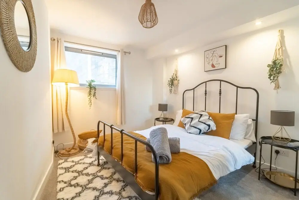 Luxury Riverview City Centre Apartment