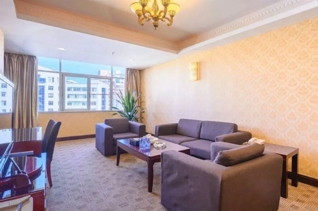 Diamond Hotel