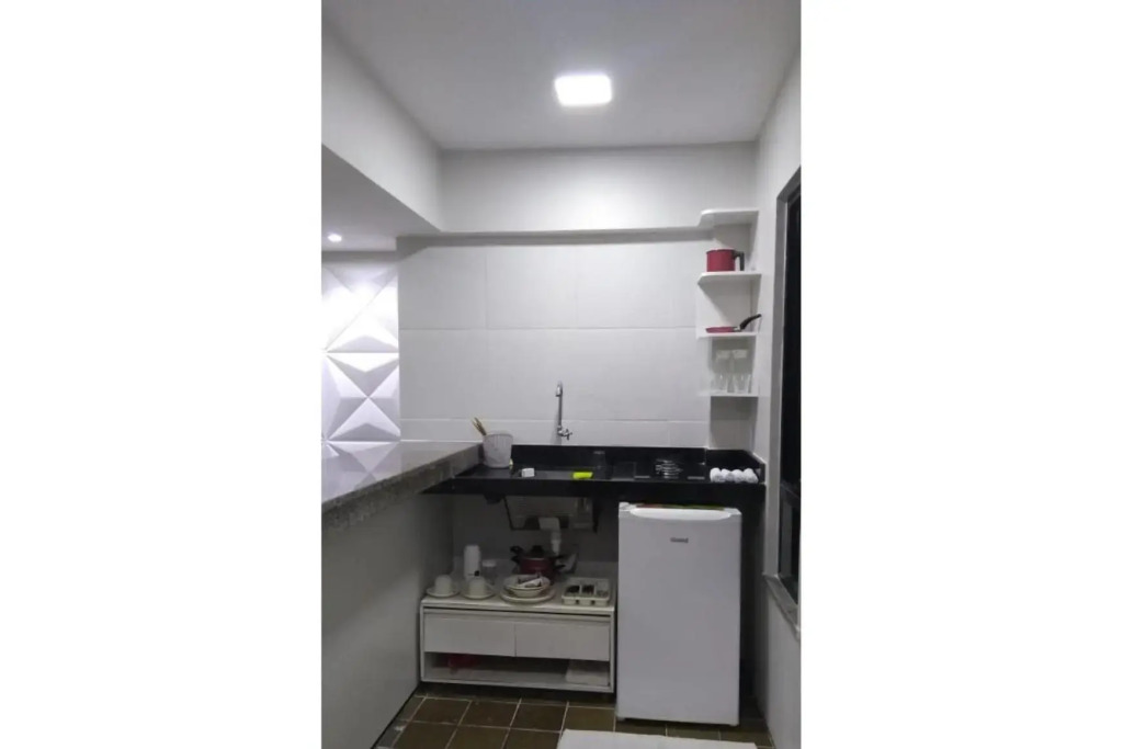 707 Lindo Flat mobiliado com vista lateral mar na Praia de Iracema COM VENTILADOR